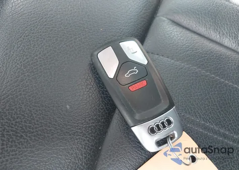 2018 Audi Q5 2.0T Premium/2.0T Tech Premium z USA, uszkodzony, nr VIN WA1BNAFY0J2248570